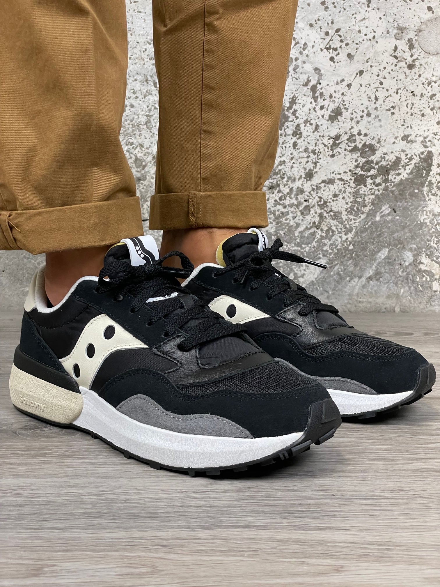 Saucony 2024 shadow panna